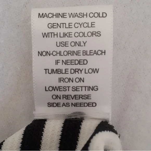 Trixxi Bodycon Dress - Picture 7 of 8